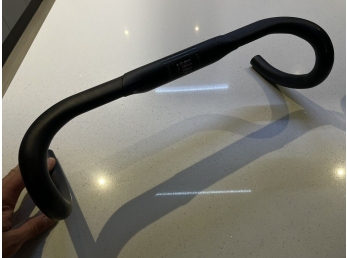 Karbonová řidítka FSA K Force v Bianchi logování - carbon 420mm